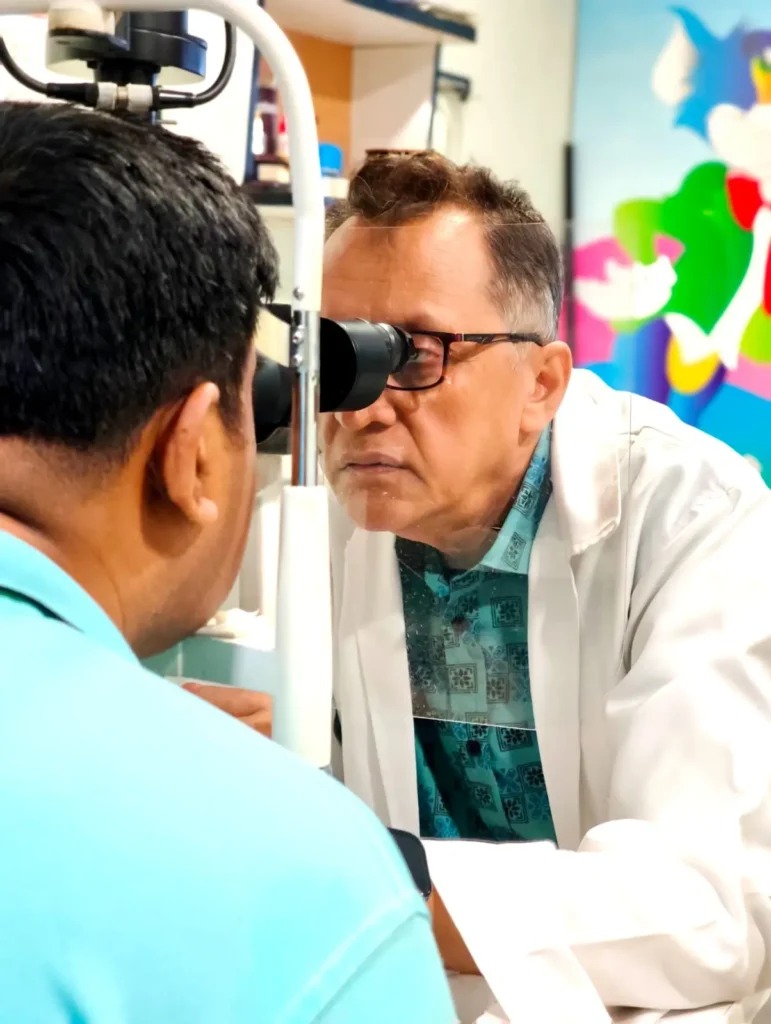 Patient With Dr. Md. Salahuddin Rahmatullah Shaheen - Dr. Md. Salahuddin Rahmatullah Shaheen Professional Gallery